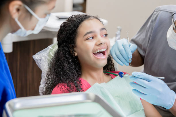 Best Dentist Open Late Near Me  in La Cienega, NM